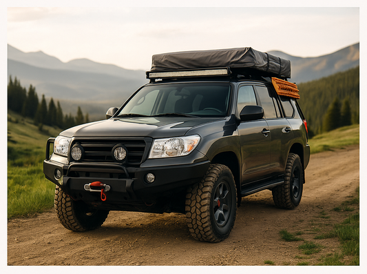 Ești gata de aventură? Cum să-ți echipezi corect mașina pentru offroad și overlanding